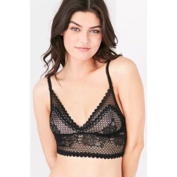 Urban Outfitters Other - Urban Outfitters Out From Under Sophie Lace Bralette Black Women's Size Small